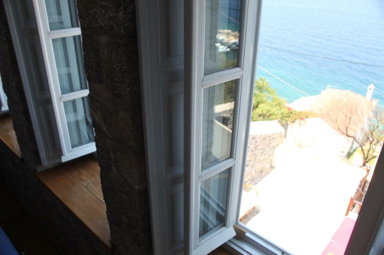 Alkioni Stone House Villa Hydra  Buitenkant foto