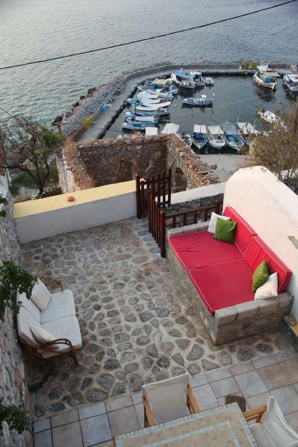 Alkioni Stone House Villa Hydra  Buitenkant foto
